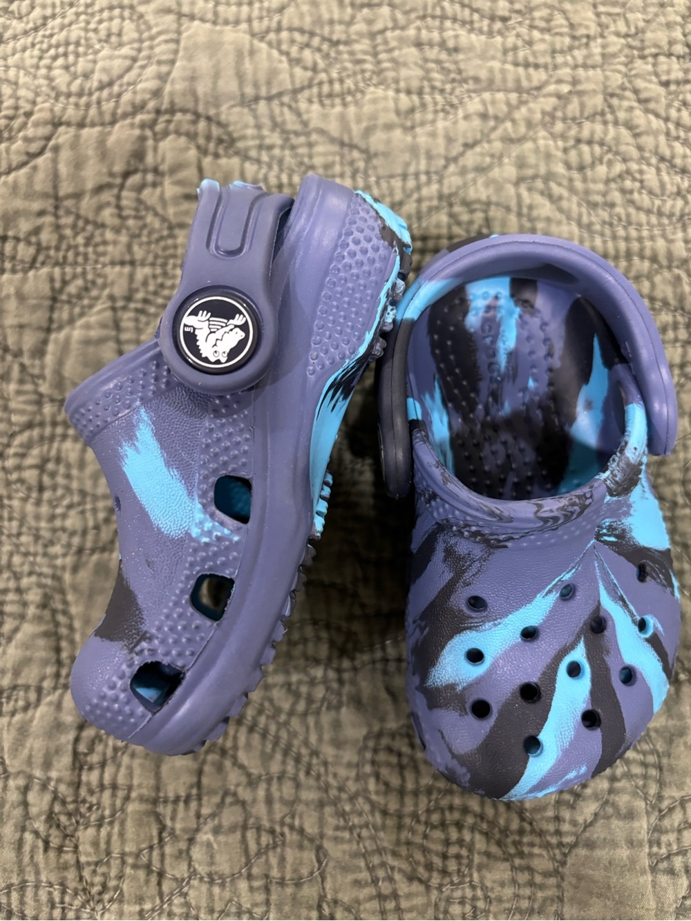 CROCS Kids Purple and Teal Swirl Clogs